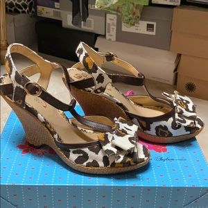 Poetic Licence London Brown cream
